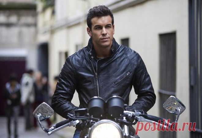 Марио Касас