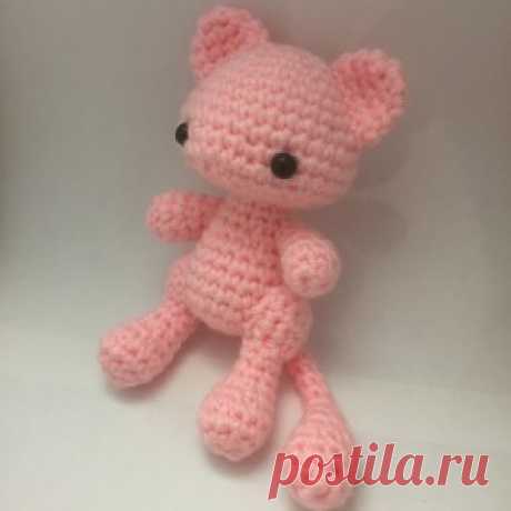 Free Mew Crochet Pattern - Sir Purl Grey Free crochet pattern of Mew from Pokemon. Everything you need to crochet your own Mew!