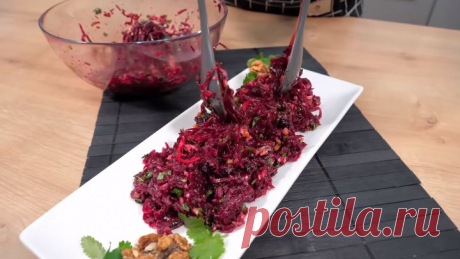 Ели всей семьей и не могли остановиться! 3 вкусных салата со свеклой