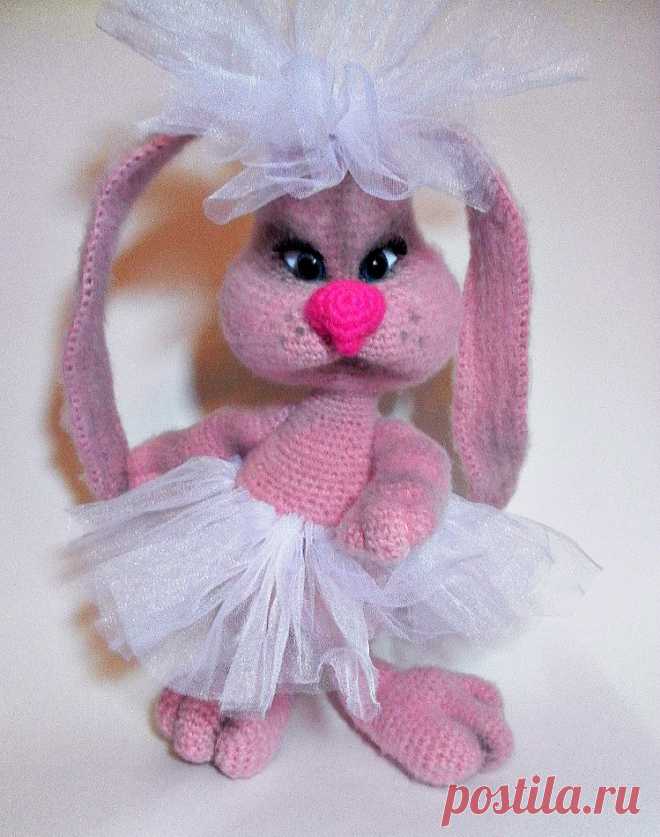 PDF Пампуша. FREE amigurumi crochet pattern. Бесплатный мастер-класс, схема и описание для вязания амигуруми крючком. Вяжем игрушки своими руками! Зайка, кролик, заяц, зайчик, rabbit, hare, bunny, hase, lebre, lapin, coelhinho. #амигуруми #amigurumi #amigurumidoll #amigurumipattern #freepattern #freecrochetpatterns #crochetpattern #crochetdoll #crochettutorial #patternsforcrochet #вязание #вязаниекрючком #handmadedoll #рукоделие #ручнаяработа #pattern #tutorial #häkeln #amigurumis