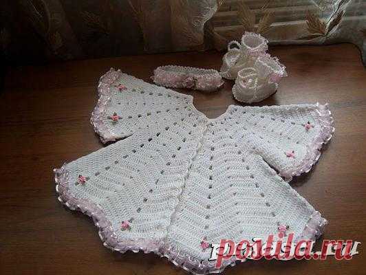Жакет крючком для малютки