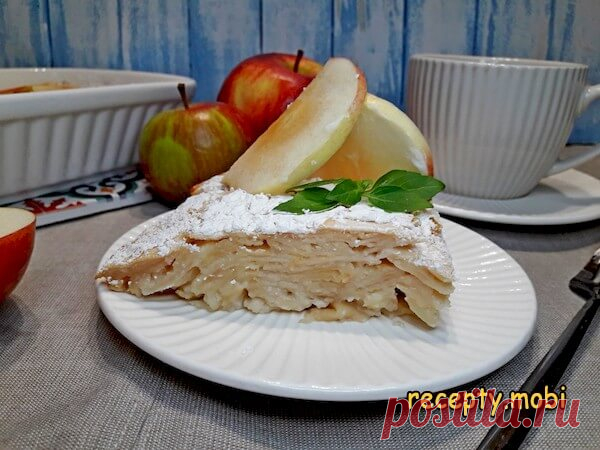 Клафути с яблоками