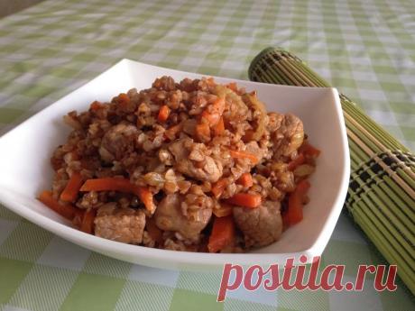 Гречка по-купечески. Рецепт, который покорил весь мир:) ВКУСНЕЙШИЙ СПОСОБ ПРИГОТОВИТЬ СВИНИНУ: https://www.youtube.com/watch?v=V4u62bsCksc Моя группа ВК:https://vk.com/sanachannel Ингредиенты: 200 грамм гречневой ...