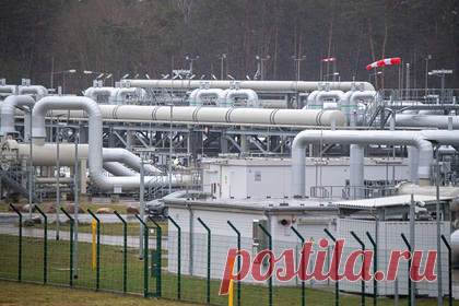 ЕС выразил признательность ФРГ за остановку сертификации «Северного потока-2». Глава дипломатии Евросоюза (ЕС) Жозеп Боррель выразил признательность ФРГ за решение по остановке сертификации газопровода «Северный поток-2». «Хочу сказать слова признательности Германии», — сказал Боррель. О срочной приостановке сертификации 22 февраля заявил канцлер Германии Олаф Шольц.