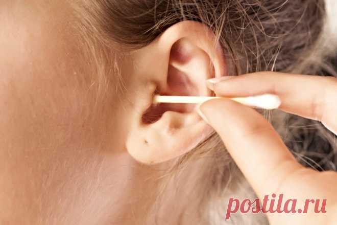 «Почему нельзя чистить уши ватными палочками»! И не говорите, что вас не предупреждали!
