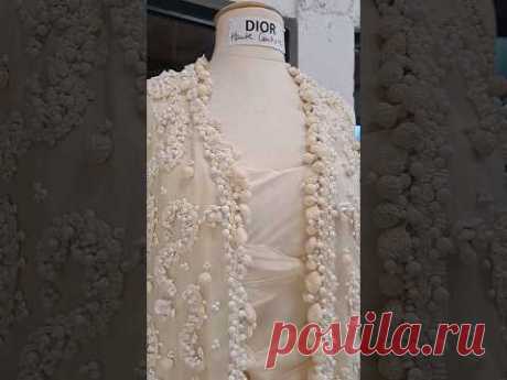Удивительный декор #dior #hautecouture Будет подробное видео этой красоты!#vintage #sorts