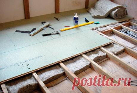 Как лучше утеплить деревянный пол на даче? 
Без теплоизоляции деревянный пол на даче будет не только терять тепло, но и портиться, поскольку из-за разницы температур будет образовываться конденсат, грибок и плесень. Чаще всего для утепления по…