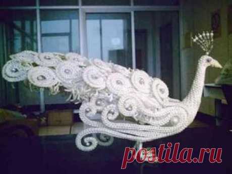 paon au crochet - travaux-manuels3.overblog.com