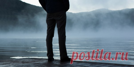 Депрессия, истерика и ощущение себя полным ничтожеством. Вот он, кризис 25 лет. Как пережить этот период и не сойти с ума, рассказывает в гостевой статье Фари Нурбаева.