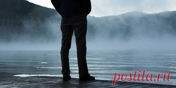 Депрессия, истерика и ощущение себя полным ничтожеством. Вот он, кризис 25 лет. Как пережить этот период и не сойти с ума, рассказывает в гостевой статье Фари Нурбаева.