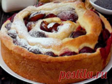 Сливовый пирог с маком