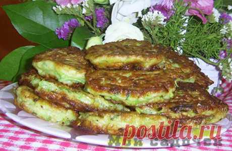 Кабачковые оладьи с чесноком — Сад Заготовка