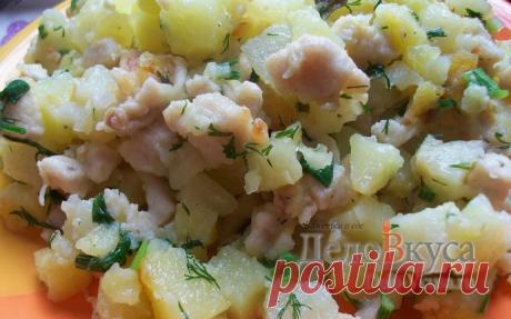 Жареная картошка с куриным филе. Курица с картошкой