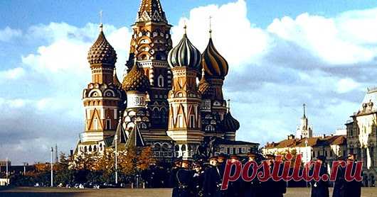 СССР 50-х глазами немецкого фотографа Мало кто знает, но война СССР с Германией закончилась не в мае 1945 года, а лишь 25 января 1955-го, вместе с указом Президиума ВС О прекраще...