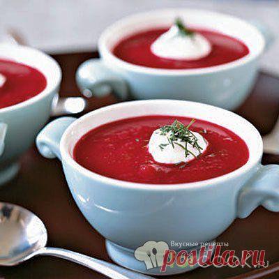 Свекольный суп-пюре.