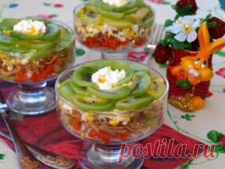 Праздничные салаты, рецепты с фото. Вкусные и простые рецепты салатов на праздничный стол.