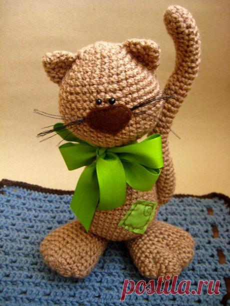 Вязаная КОТОвасия от Coraline (крючок)