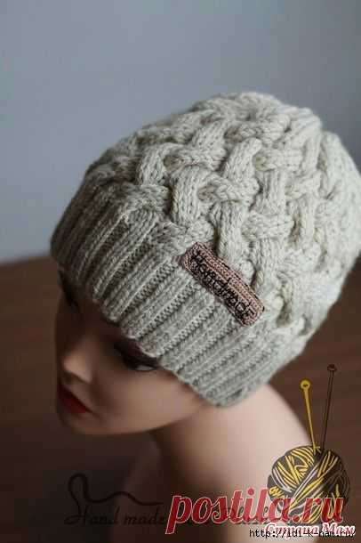Женская шапочка, связанная аранским узором — Рукоделие