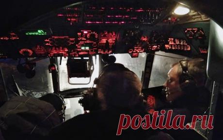 СК начал проверку из-за застрявшего во льдах Охотского моря судна. Восточное управление транспортного следственного комитета начало доследственную проверку после того, как грузовое судно «Григорий Ловцов» застряло в Охотском море.