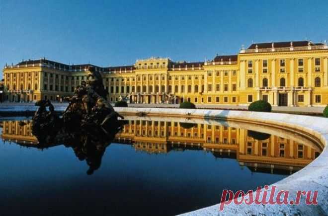 10 самых прекрасных королевских дворцов в мире