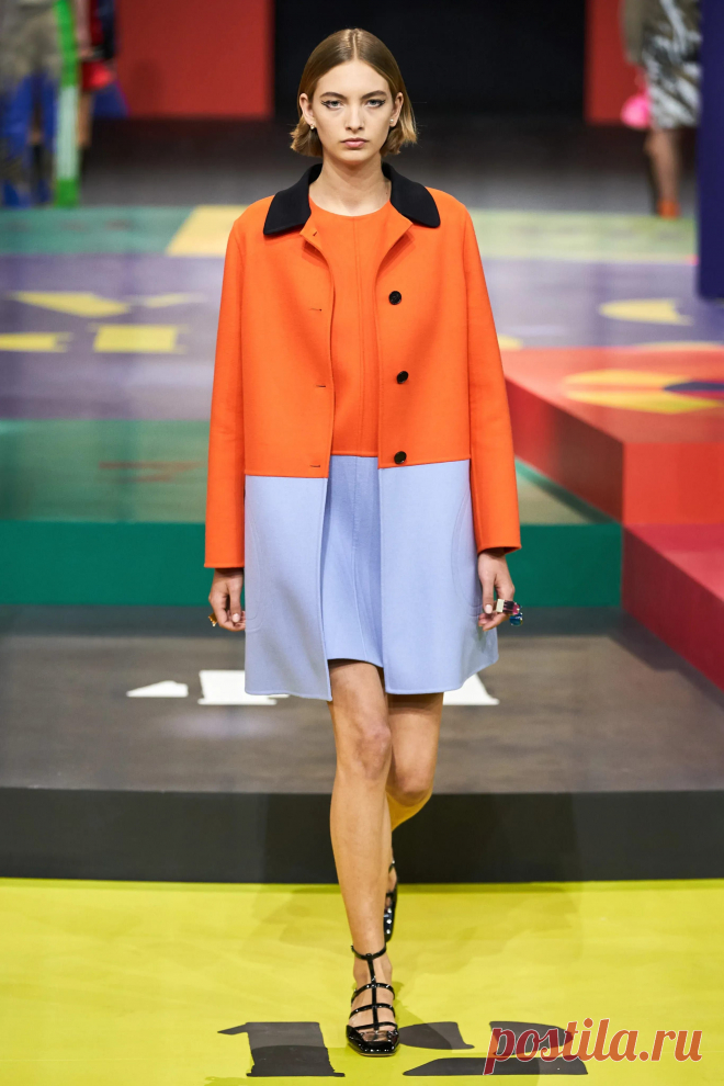 Image may contain Clothing Apparel Coat Human Person Runway and Fashion