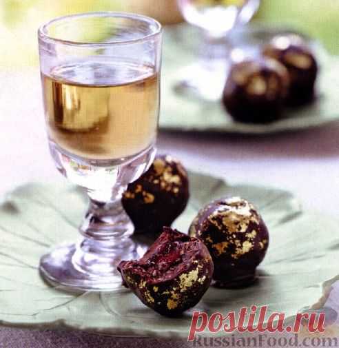 Рецепт: Шоколадные конфеты с вишней на RussianFood.com