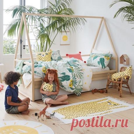 «Семья – это что-то вроде твоей собственной мини-планеты, и это бесценно», - Джуд Лоу #HMMood #HMHome