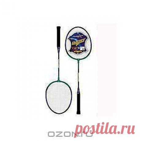 Набор ракеток FunMax предназначены для игры в бадминтон. Изготовленные из алюминия ракетки прослужат вам долго. Ракетки имеют удобную форму ручки для надежной фиксации в руке. Ракетки хранятся в компактном прозрачном чехле, который закрывается клапаном на застежку-молнию и имеет регулируемый наплечный ремень. Игра в бадминтон развивает ловкость, силу, глазомер и быстроту реакции.