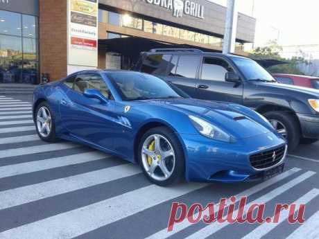 Ferrari F12