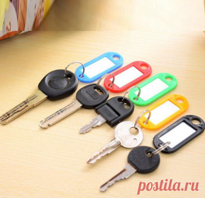 Подписывайте провода и ключи:
Подписывайте все автоматические выключатели и ключи от хозяйственных помещений, которые редко используете. Так вы сэкономите время, не перебирая все ключи и выключатели.