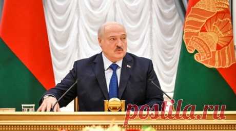 Лукашенко рассказал о желании оппозиции забрать у России западные земли. Белорусская оппозиция уже ведёт переговоры с представителями Запада о территориальном переустройстве страны, сообщил президент республики Александр Лукашенко. Глава государства привёл цитаты оппозиции, согласно которым Польша «имеет право на западные земли Беларуси», а в случае «поражения России» белорусская территория «будет прирастать за счёт западных земель» соседней страны. Читать далее