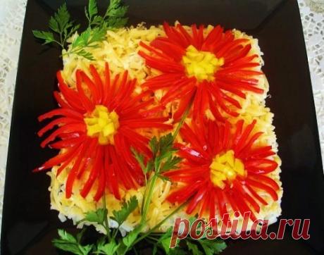 Праздничные салаты с крабовыми палочками: оформление и рецепты / Простые рецепты