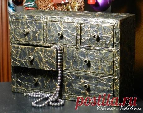 Шкатулка-комод из картона.