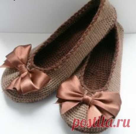 Комнатные балетки крючком.