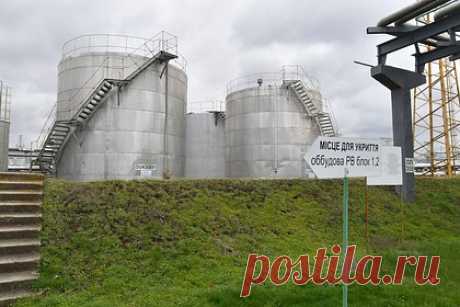 На украинских АЭС провели ротацию экспертов МАГАТЭ. На трех украинских атомных электростанциях (АЭС) провели ротацию экспертов мониторинговых миссий Международного агентства по атомной энергии (МАГАТЭ). Об этом сообщила пресс-служба государственной инспекции ядерного регулирования Украины. Речь идет о Ровенской, Хмельницкой и Южно-Украинской АЭС.