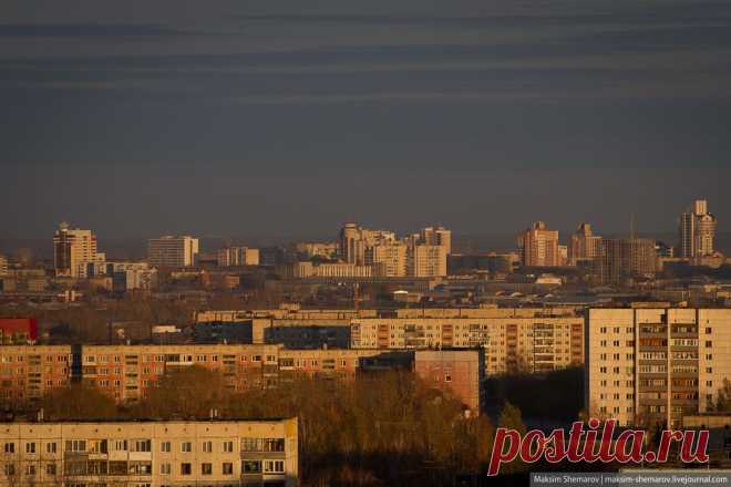 Барнаул Вид на центр из спальных районов. Один из новых строящихся кварталов