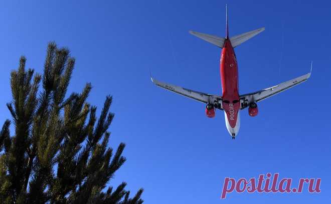 Ирак закрыл небо для российского самолета. Самолет Boeing 737 авиакомпании «Россия», летевший из Екатеринбурга в Шарм-эль-Шейх, «без объяснения причины» не допустили в воздушное пространство Ирака.