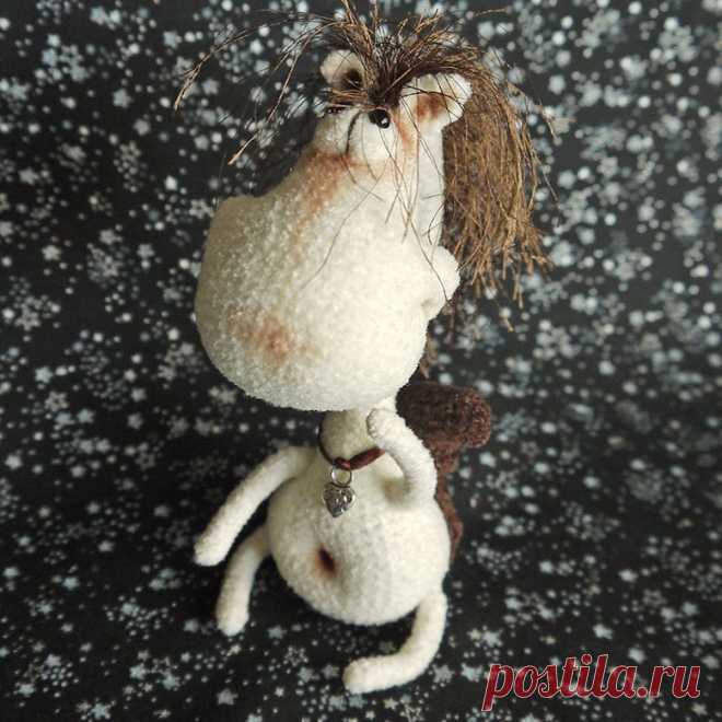 Пегас Пломбирка. Стихотворение про лошадку, которая без ума от шоколада. Амигуруми пегас Пломбирка связана крючком.
#ПегасПломбирка #Стихотворениепролошадку #крючок #пегас #лошадь #игрушка #вязанаяжизнь #вязание #вязанаяигрушка #вязанаялошадь #вязаныйпегас #амигуруми #амигурумипегас #амигурумилошадка