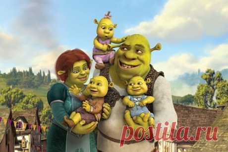 Стало известно о съемках пятой части мультфильма «Шрек». Студия DreamWorks Animation начала работу над пятой частью мультфильма «Шрек». Продюсер франшизы отметил, что сейчас организация ведет переговоры с актерами, которые озвучивали главных героев в предыдущих частях проекта, а также предположил, что артисты согласятся поучаствовать в новой части фильма.