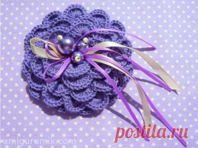 ЦВЕТОЧЕК С БУСИНАМИ И ЛЕНТАМИ