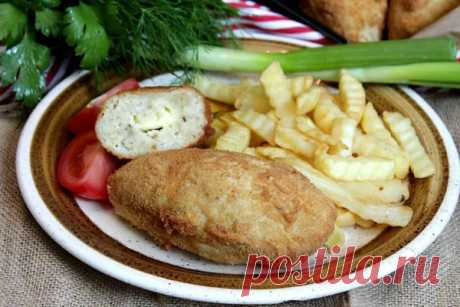 Рыбные котлеты по-одесски - Кулинарная страница

Это потрясающе! Одесситы знают толк как готовить что-то из рыбы. А эти котлеты таки лучшее тому доказательство. Попробуйте сами.