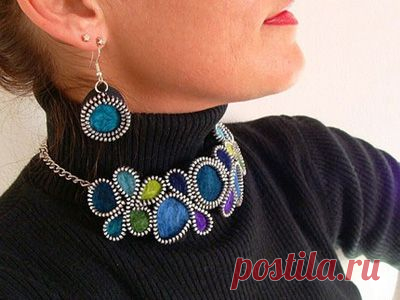 Бижутерия из фетра и металлических молний..