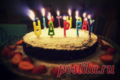 103-летний водопроводчик раскрыл оригинальный секрет долголетия. Долгожитель из США отпраздновал очередной день рождения и раскрыл оригинальный секрет своего долголетия. 103-летний Эдвард Лоуренс отметил знаменательную дату 4 декабря в городе Чарлстон, штат Южная Каролина. Мужчина сначала работал водопроводчиком, а позже стал начальником службы технического обслуживания города.