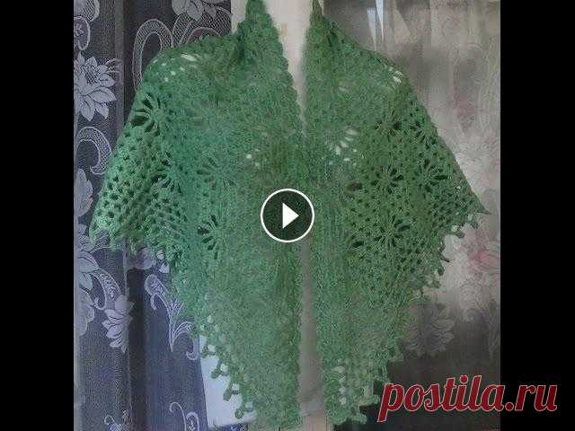 Как связать шаль с паучками крючком?How to crochet shawl Описание на сайте...