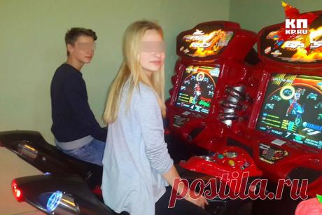 Шокирующие фото псковских подростков-самоубийц выложили в Сеть (+18)
