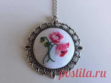 Cross Stitch Lover Gift / Collar de punto de cruz de amapola - Etsy Chile