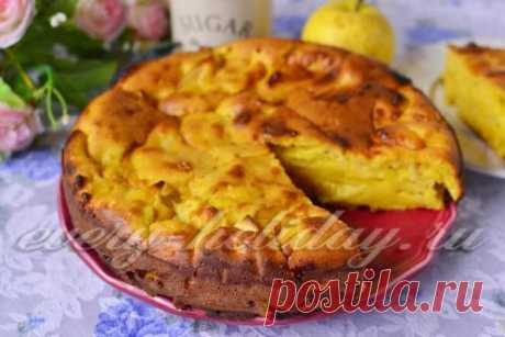 Яблочный пирог на сметане вкуснее шарлотки, а готовить легче