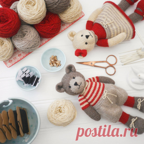 6 Teddy Bear variations/ Girl Bears/ Boy Bears/ Toy Knitting Pattern PDF INSTANT download/ Knitted Bears Pattern is ONLY available in ENGLISH and can be INSTANTLY downloaded following purchase. Knitting method: worked flat on 2 knitting needles then seamed  TEAROOM Bear height: approx 28cm (11) (3 girl and 3 boy woodland bears) Aran/worsted weight yarn used in pattern for both body and