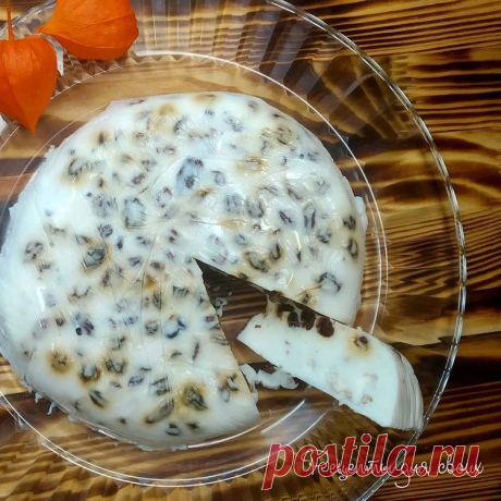 Лёгкий творожный десерт с грецкими орехами