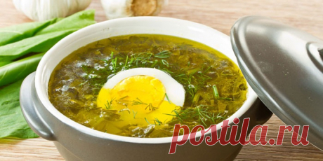 Щавелевый суп - как приготовить по рецептам с фото и видео вкусное блюдо на бульоне с яйцом или постное Разберитесь, как сделать щавелевый суп – по классическому рецепту, с яйцами, мясом или без них. Зеленая трава быстро варится, придает блюду витаминный и полезный пикантную кислинку.